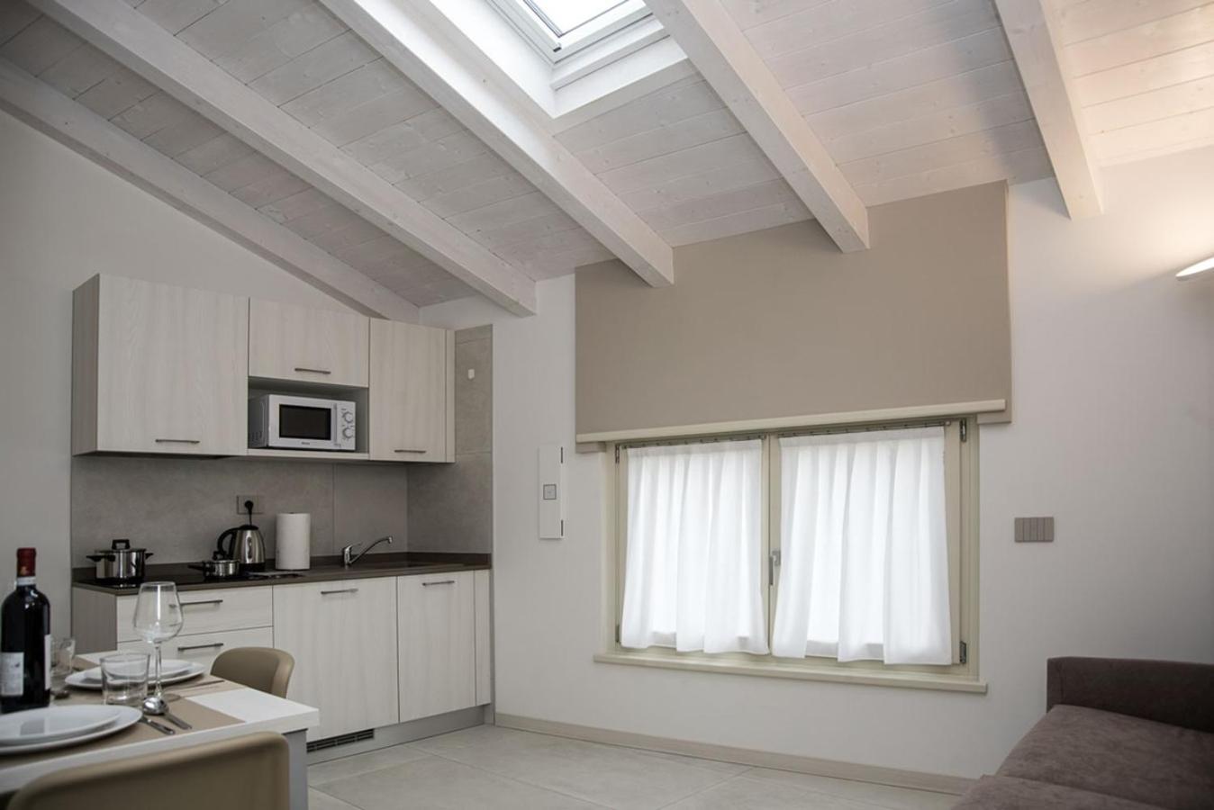Camelot Appartamenti - Business E Holiday San Martino Buon Albergo Exteriér fotografie