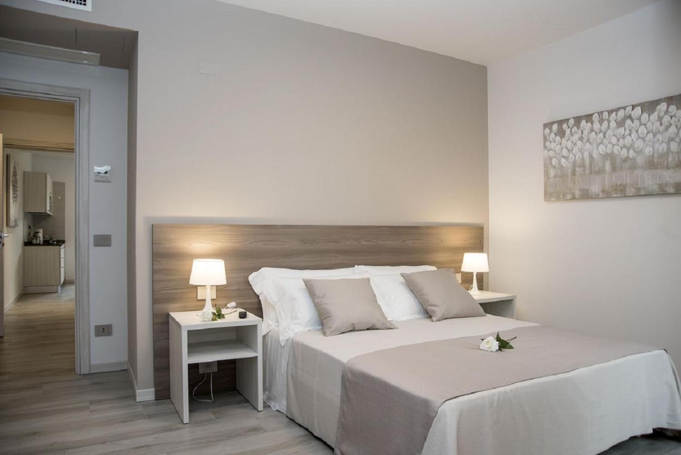 Camelot Appartamenti - Business E Holiday San Martino Buon Albergo Exteriér fotografie