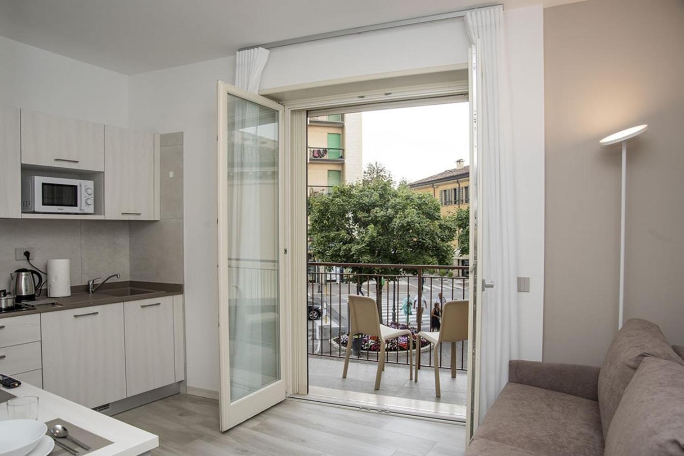 Camelot Appartamenti - Business E Holiday San Martino Buon Albergo Exteriér fotografie