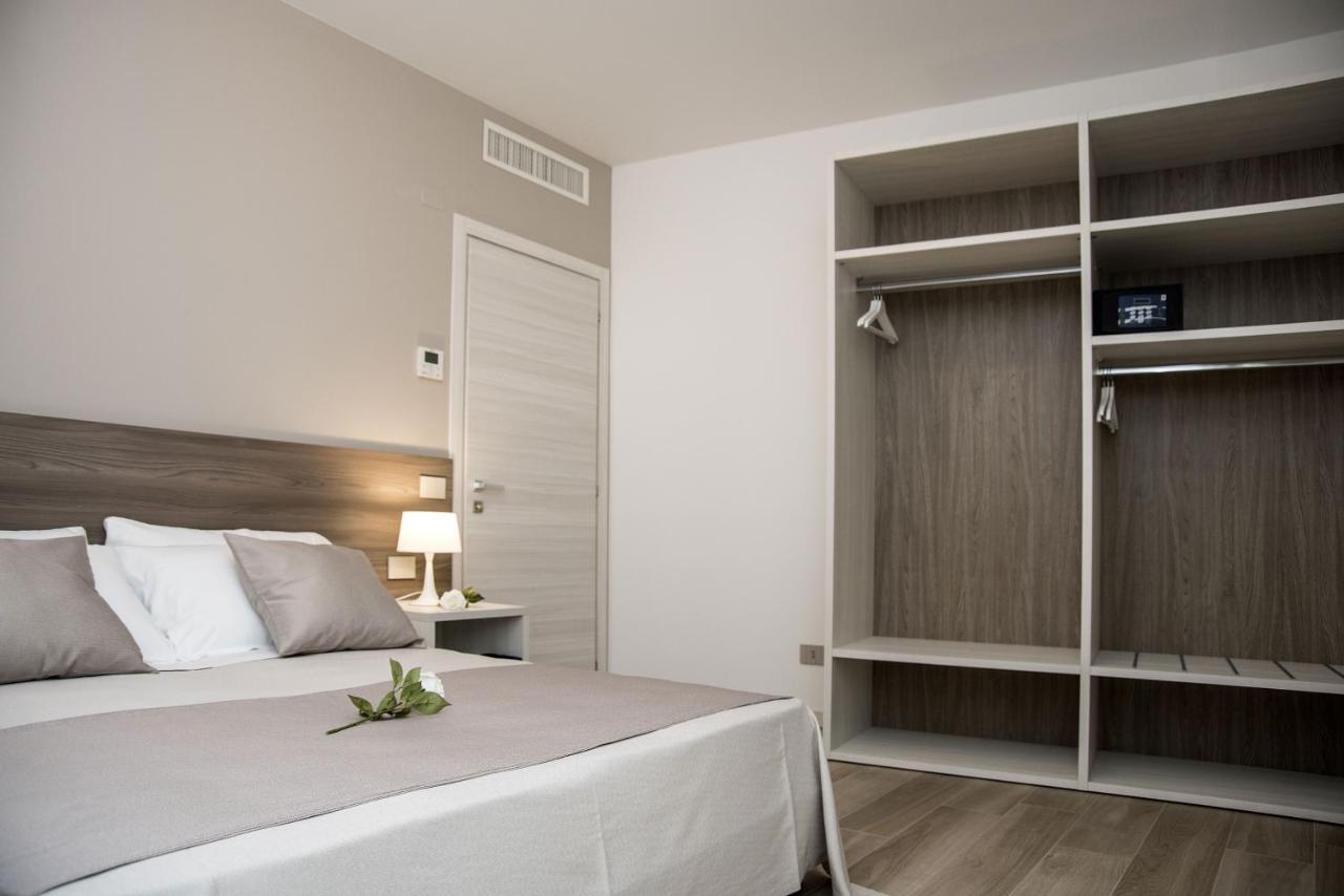Camelot Appartamenti - Business E Holiday San Martino Buon Albergo Exteriér fotografie