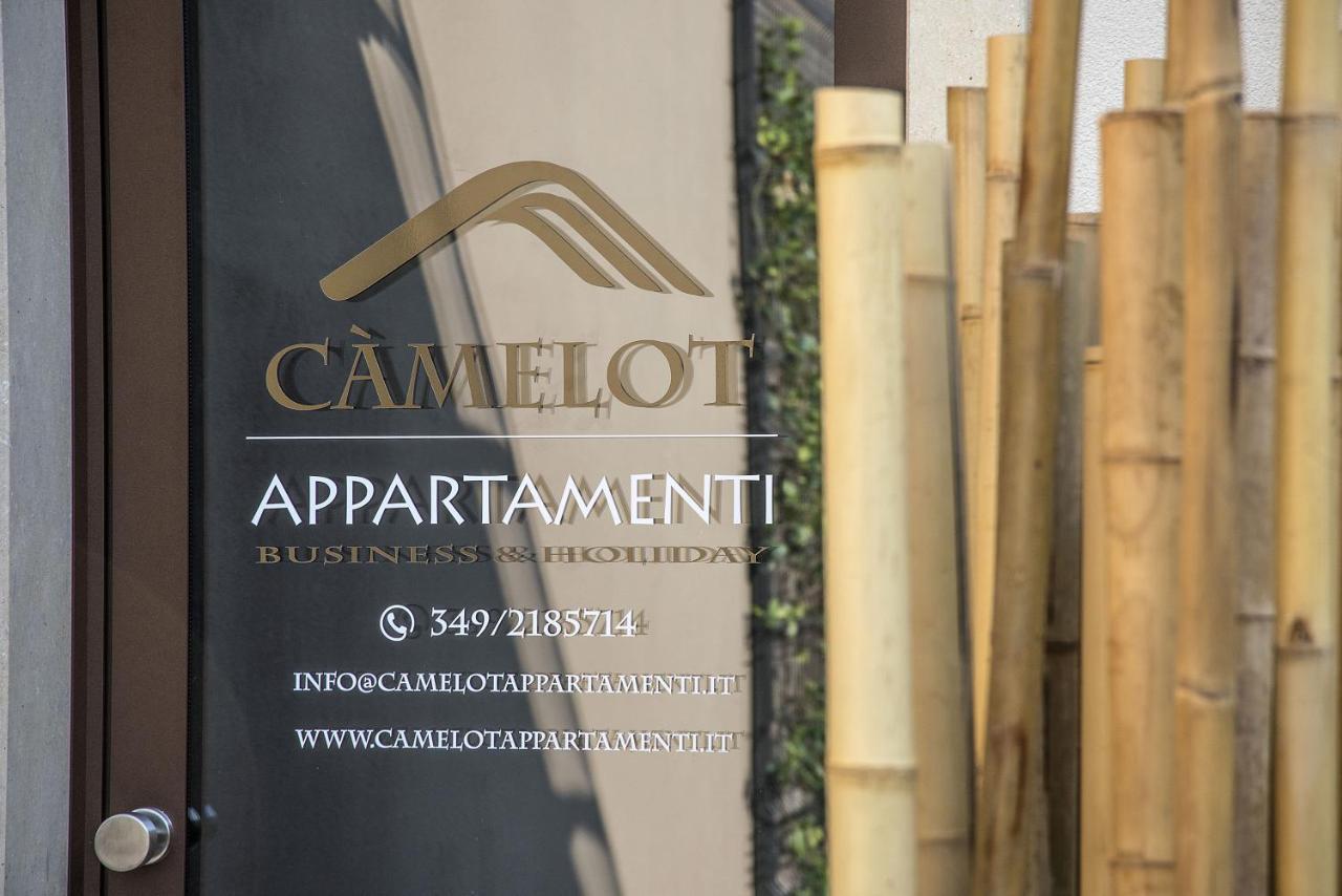 Camelot Appartamenti - Business E Holiday San Martino Buon Albergo Exteriér fotografie