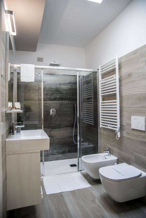 Camelot Appartamenti - Business E Holiday San Martino Buon Albergo Exteriér fotografie